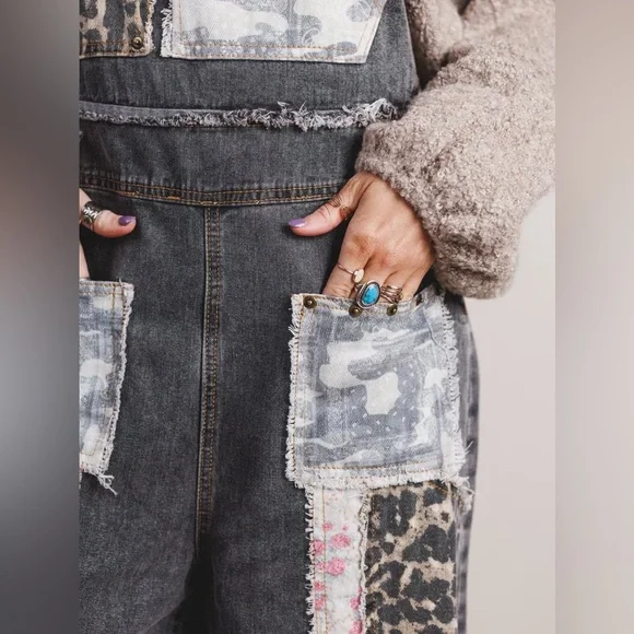 POL Patchwork Leopard Print Floral Camo Patch Boho Overalls - Picture 5 of 16